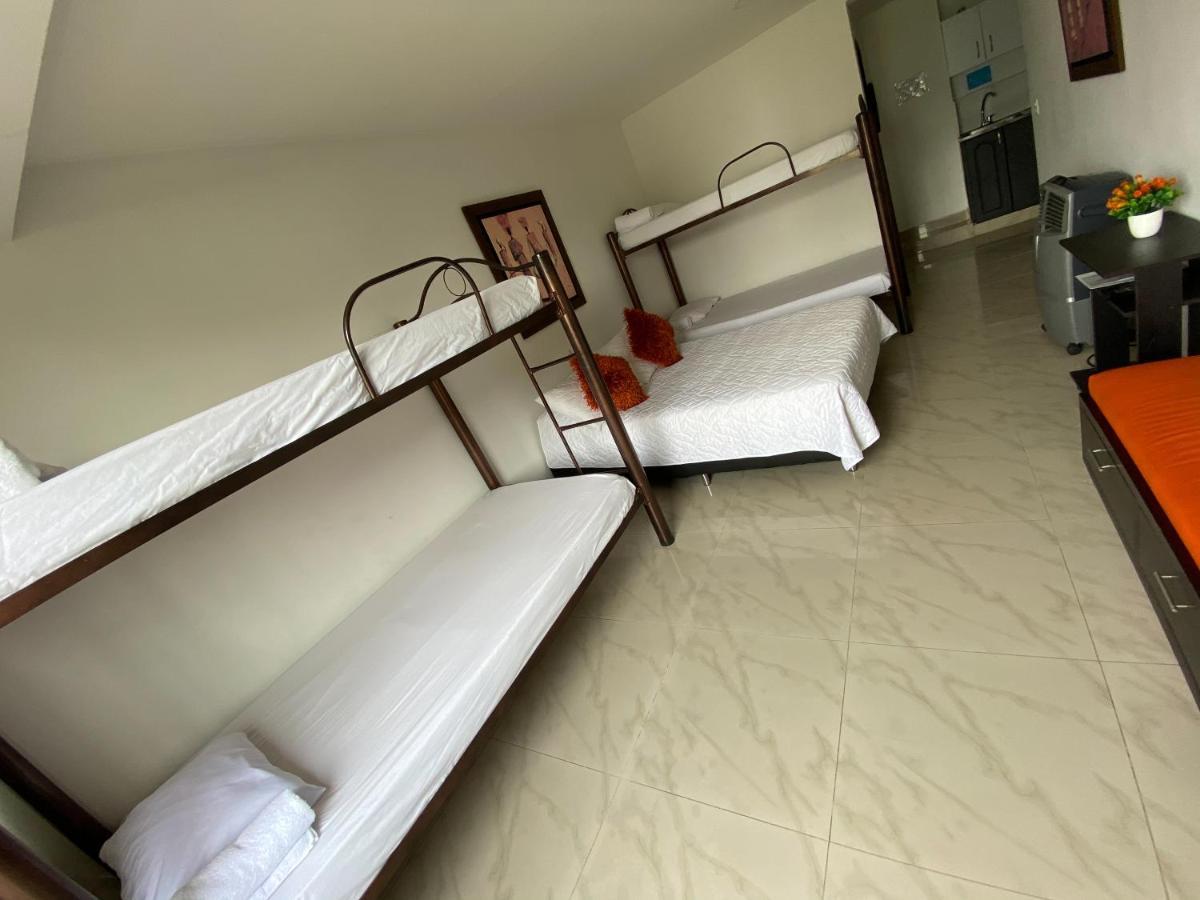 Hotel Lleras Premium #1 Medellin Luaran gambar