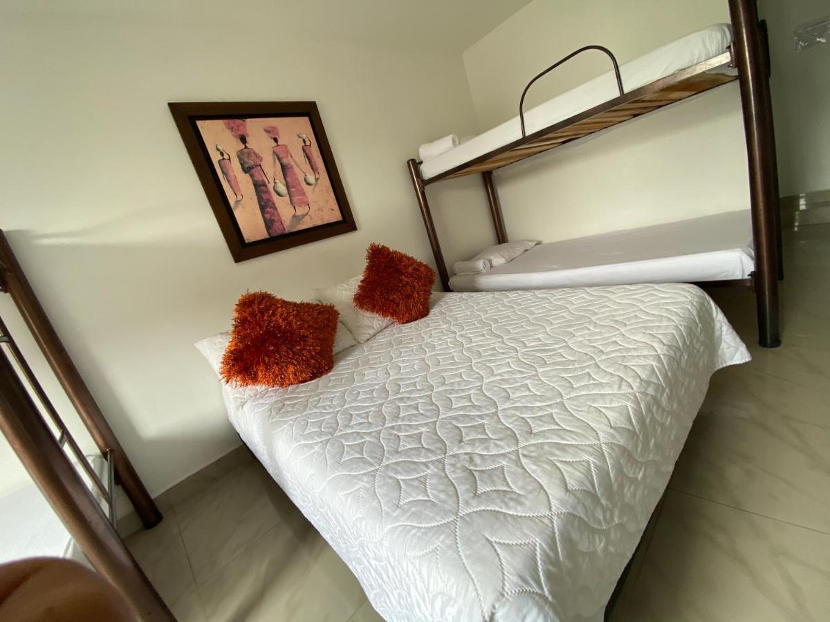 Hotel Lleras Premium #1 Medellin Luaran gambar