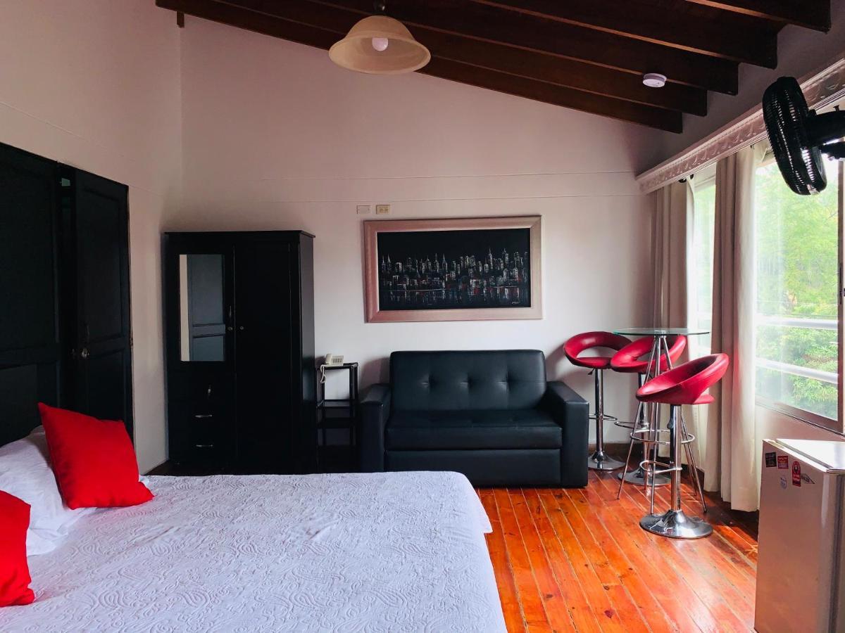 Hotel Lleras Premium #1 Medellin Luaran gambar