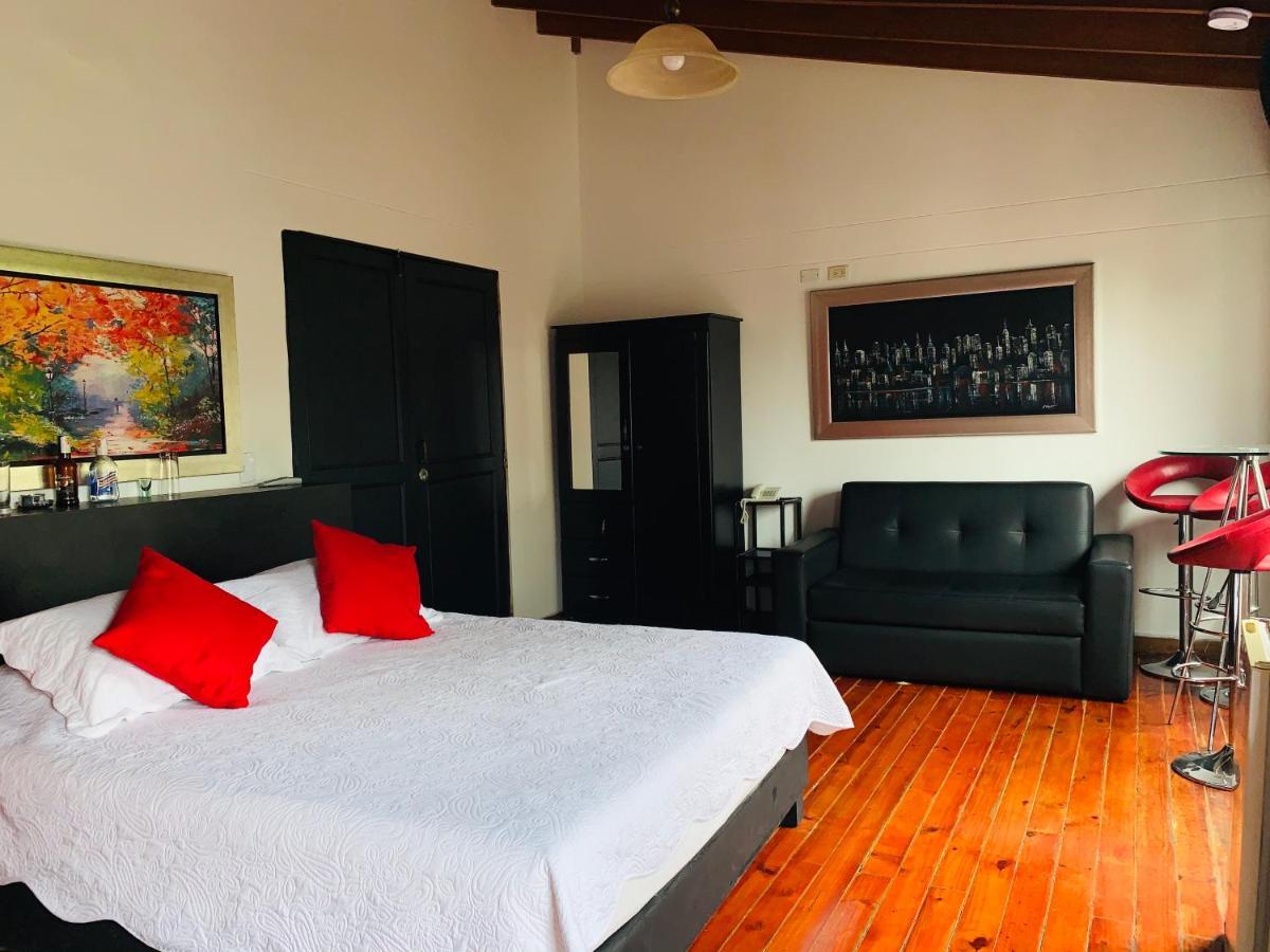 Hotel Lleras Premium #1 Medellin Luaran gambar